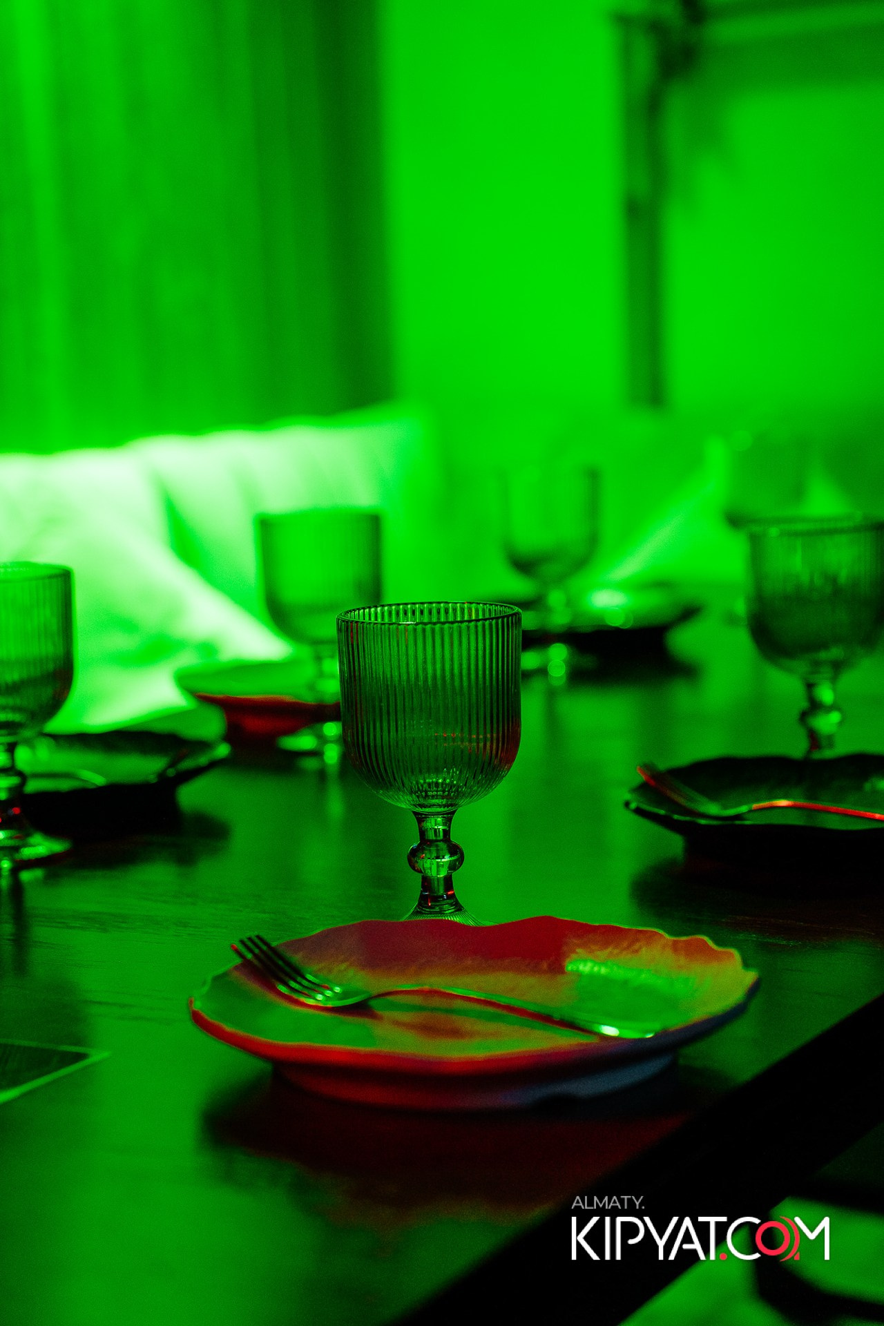 ДОРОГАЯ, Я НЕ ПИЛ. КИПЯТКОМ АЛМАТЫ!