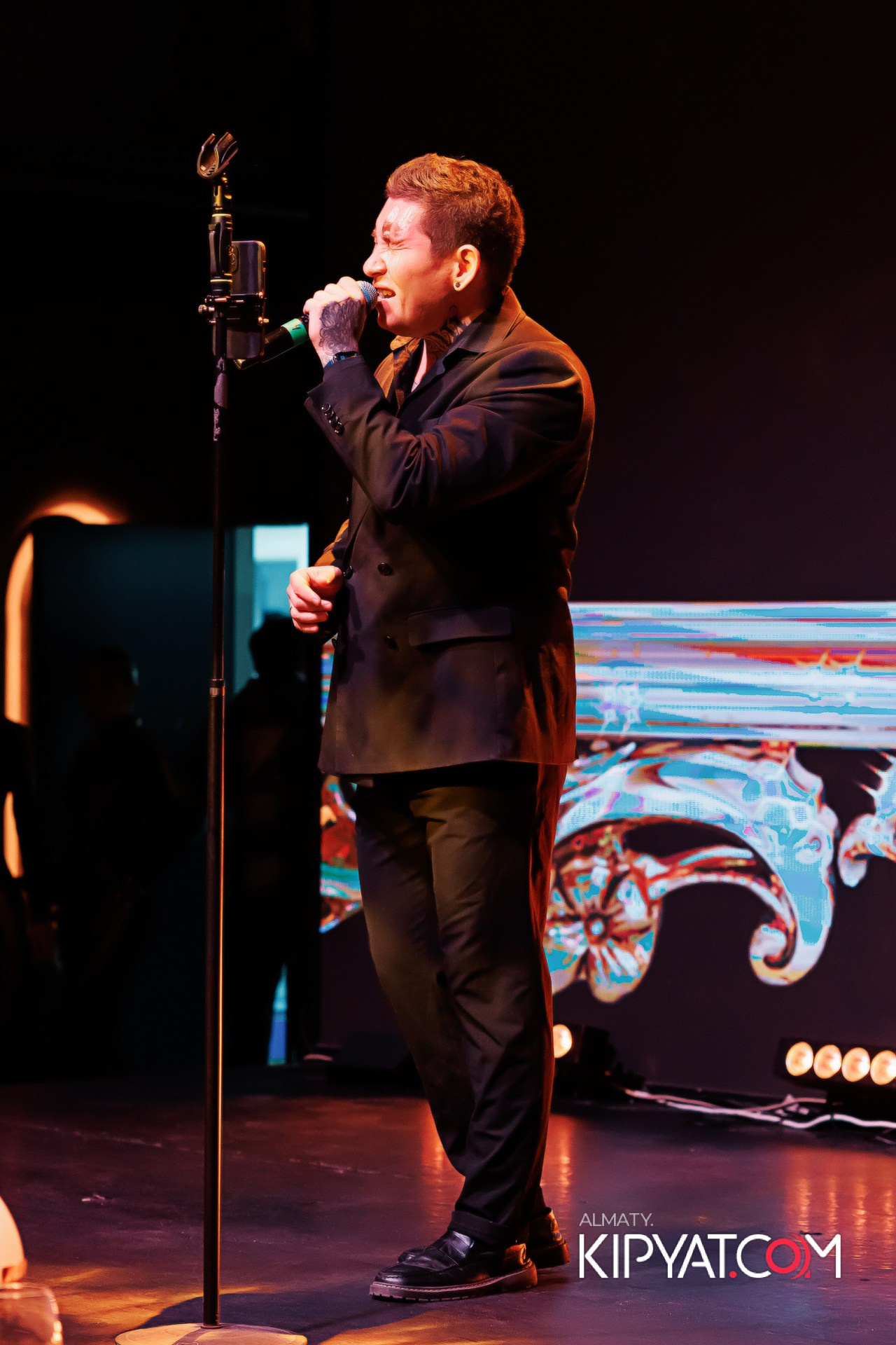 QUEEN. КИПЯТКОМ АЛМАТЫ!