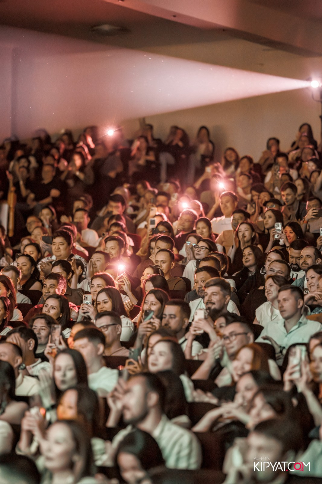 STAND UP КОНЦЕРТ АЛЕКСАНДА МЕРКУЛЬ. КИПЯТКОМ АЛМАТЫ!