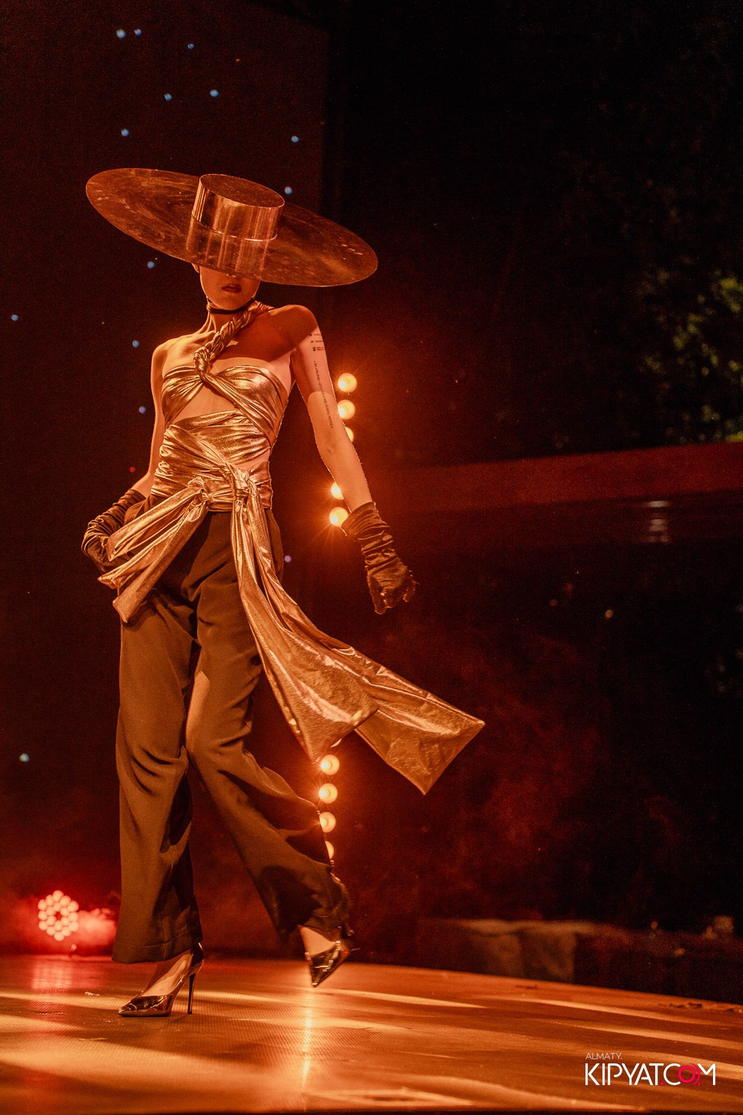 QUEEN. КИПЯТКОМ АЛМАТЫ!