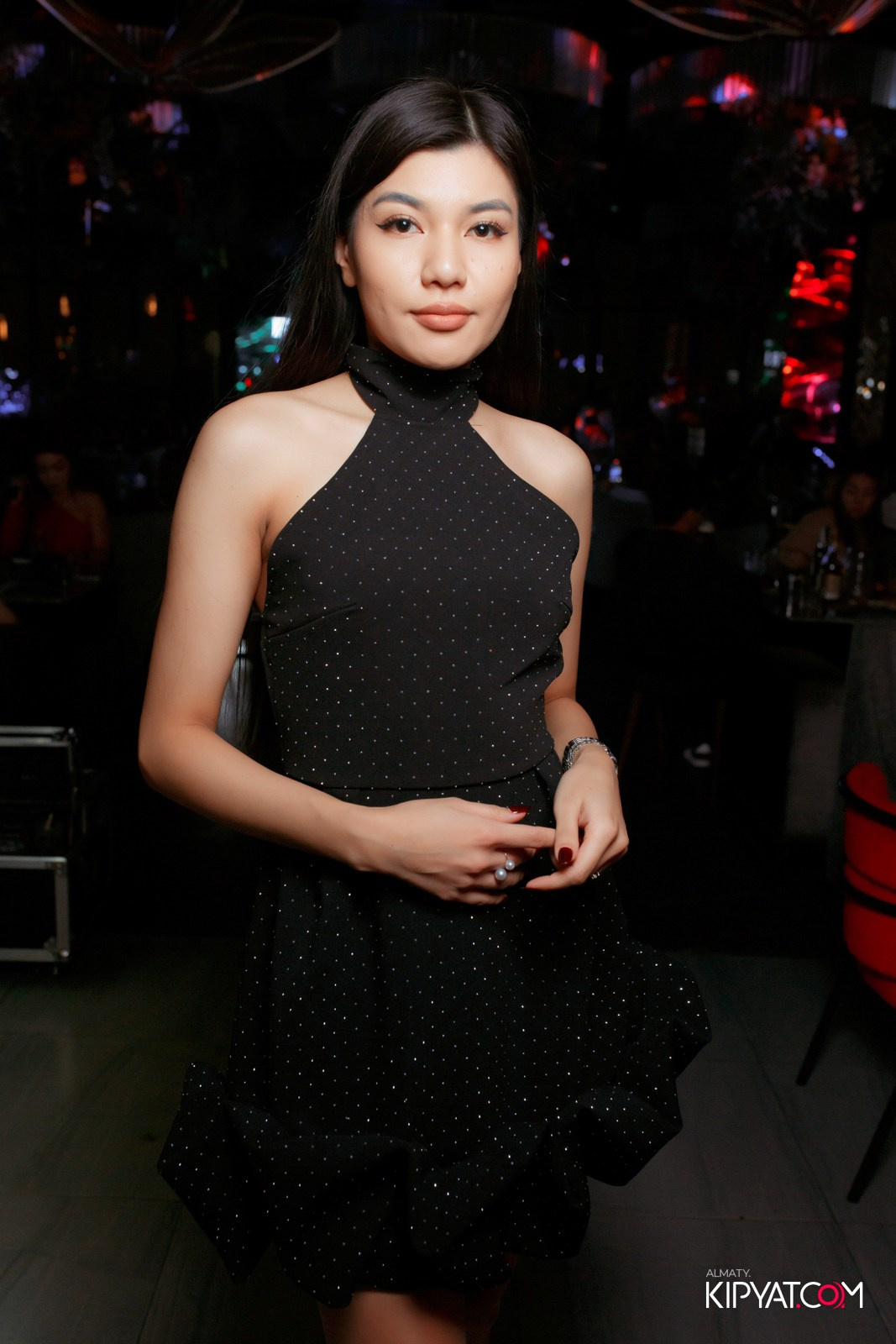 FRIENDS BAR & TERRACE. КИПЯТКОМ АЛМАТЫ!