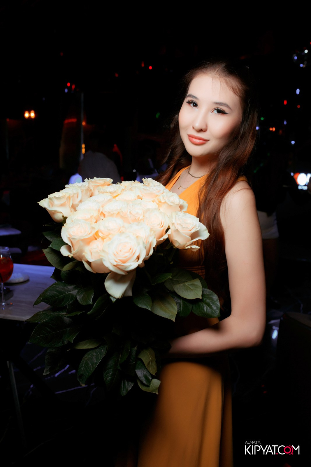 MOOD KARAOKE & TERRACE. КИПЯТКОМ АЛМАТЫ!