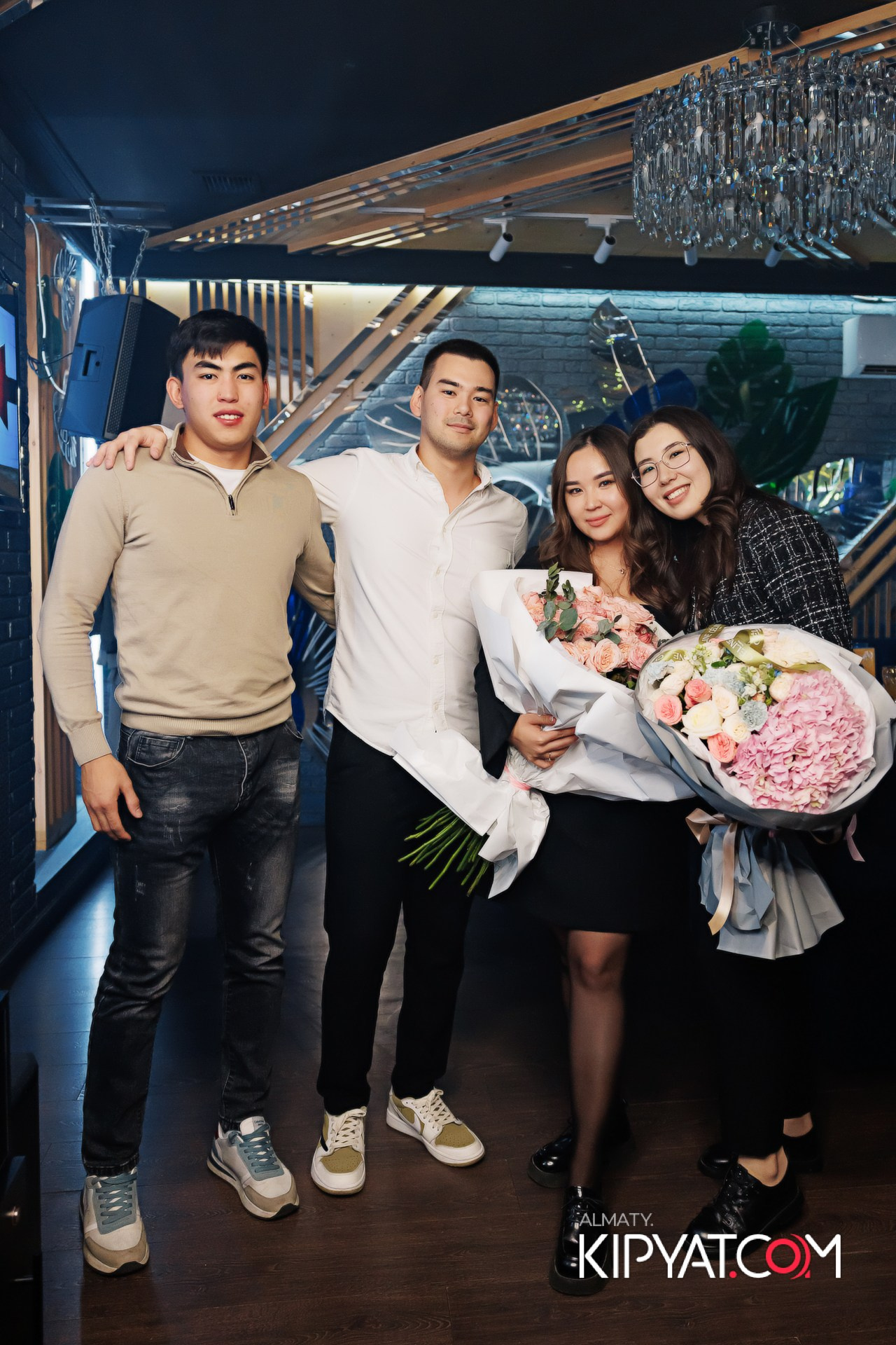 УХО И МЕДВЕДЬ НА ГАГАРИНА. КИПЯТКОМ АЛМАТЫ!