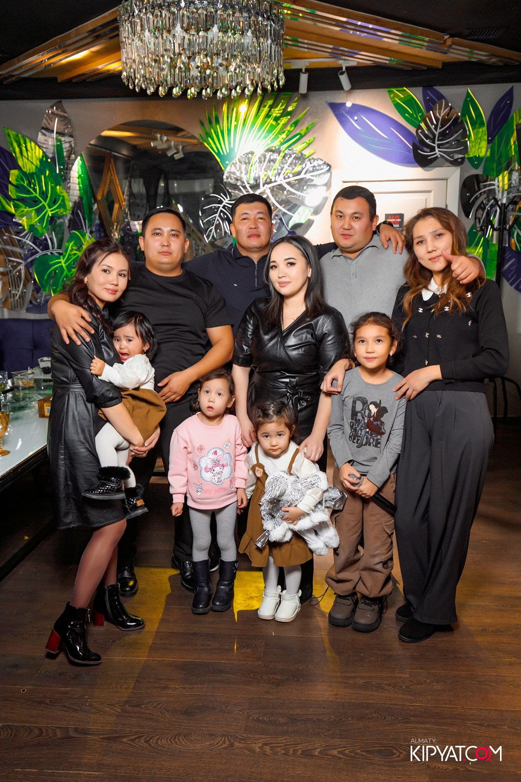 УХО И МЕДВЕДЬ НА ГАГАРИНА. КИПЯТКОМ АЛМАТЫ!