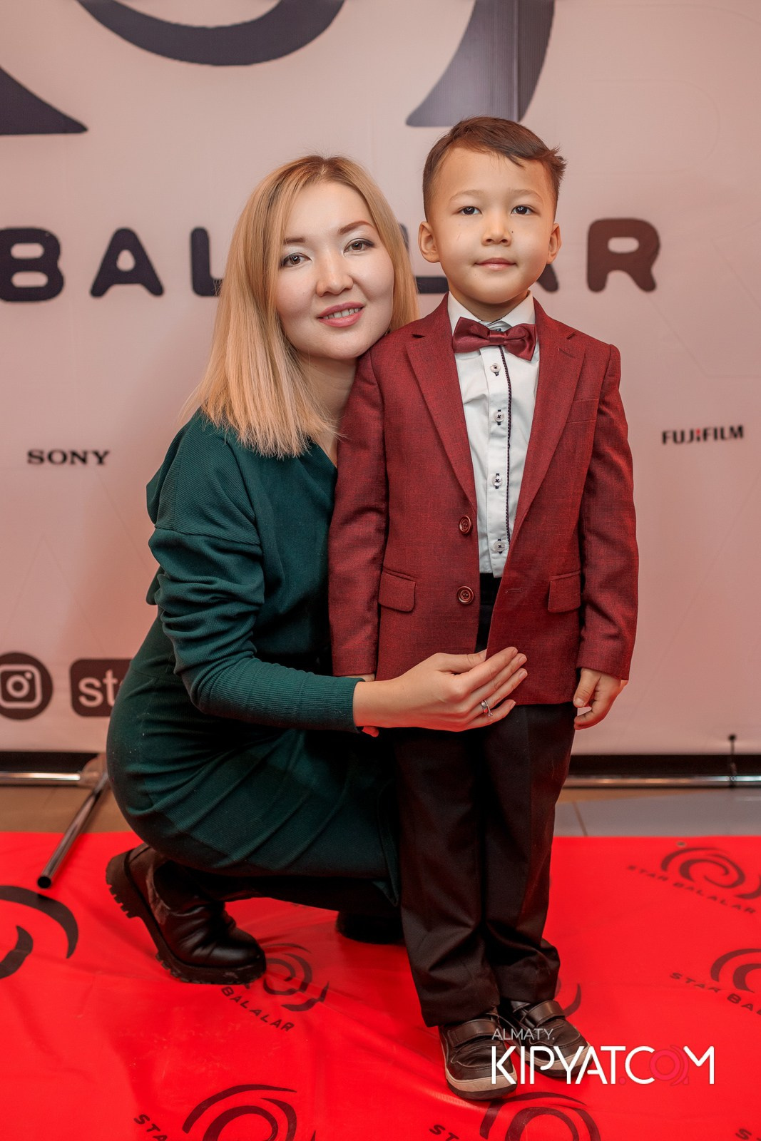 ПРЕЗЕНТАЦИЯ 8 ГРУППЫ КИНОПРОЕКТА «STARBALALAR». КИПЯТКОМ АЛМАТЫ!