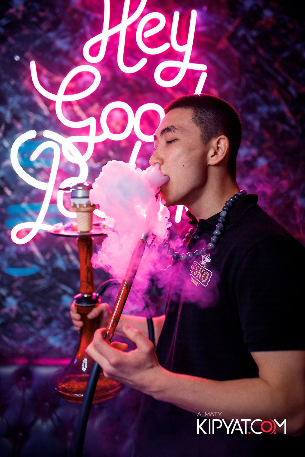 КАРАОКЕ-БАР РОЯЛЬ НА НУРМАКОВА. КИПЯТКОМ АЛМАТЫ!