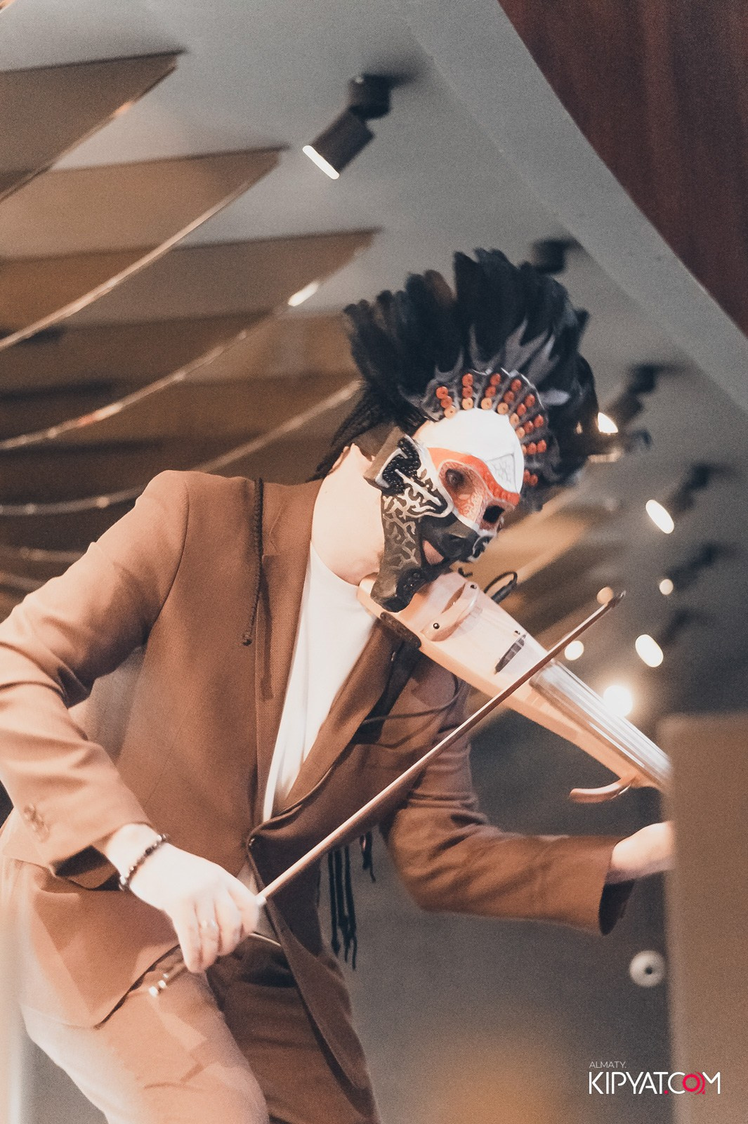 MOOD KARAOKE & TERRACE. КИПЯТКОМ АЛМАТЫ!