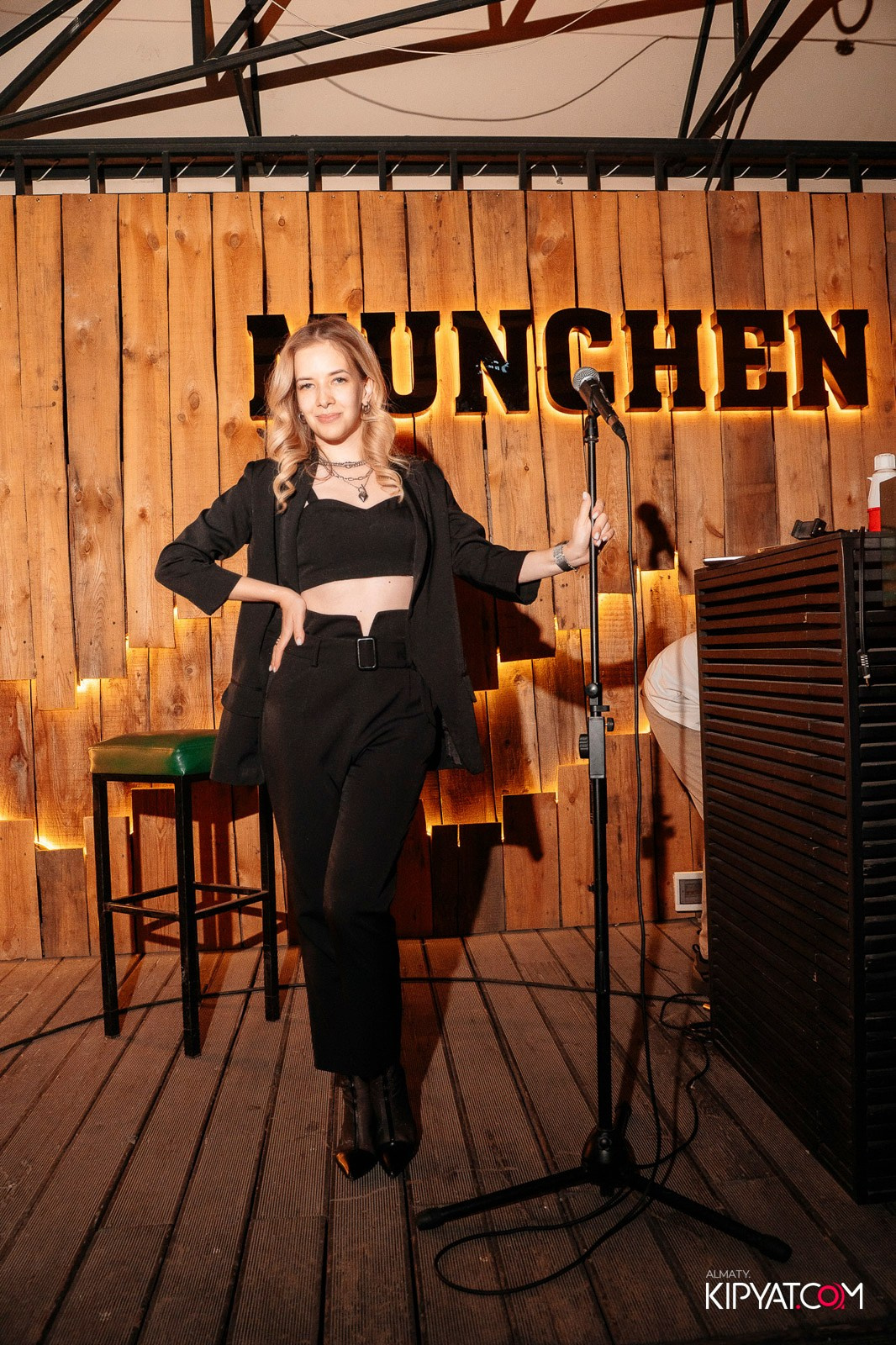 MUNCHEN PUB. КИПЯТКОМ АЛМАТЫ!