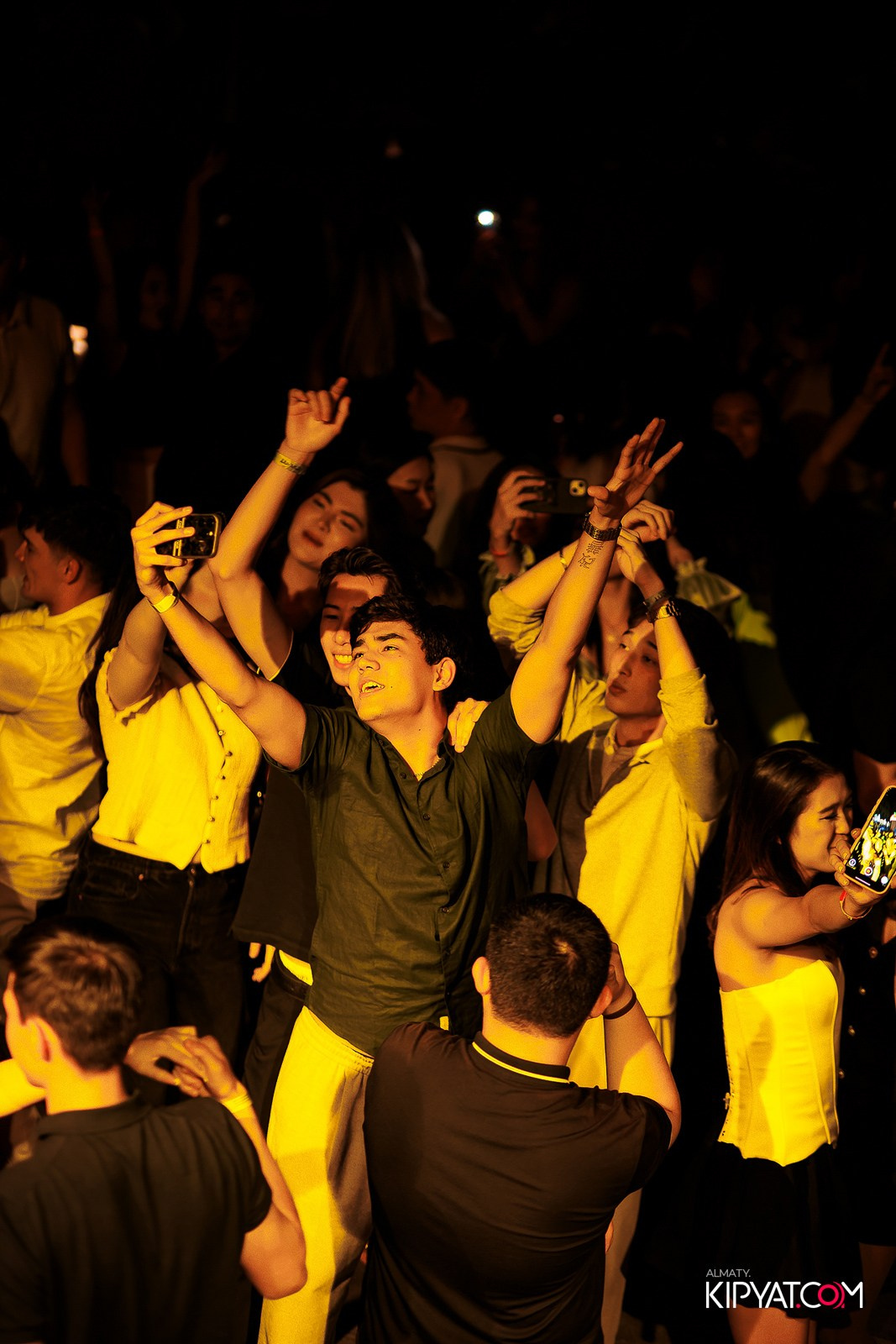 EVENT BAR. КИПЯТКОМ АЛМАТЫ!