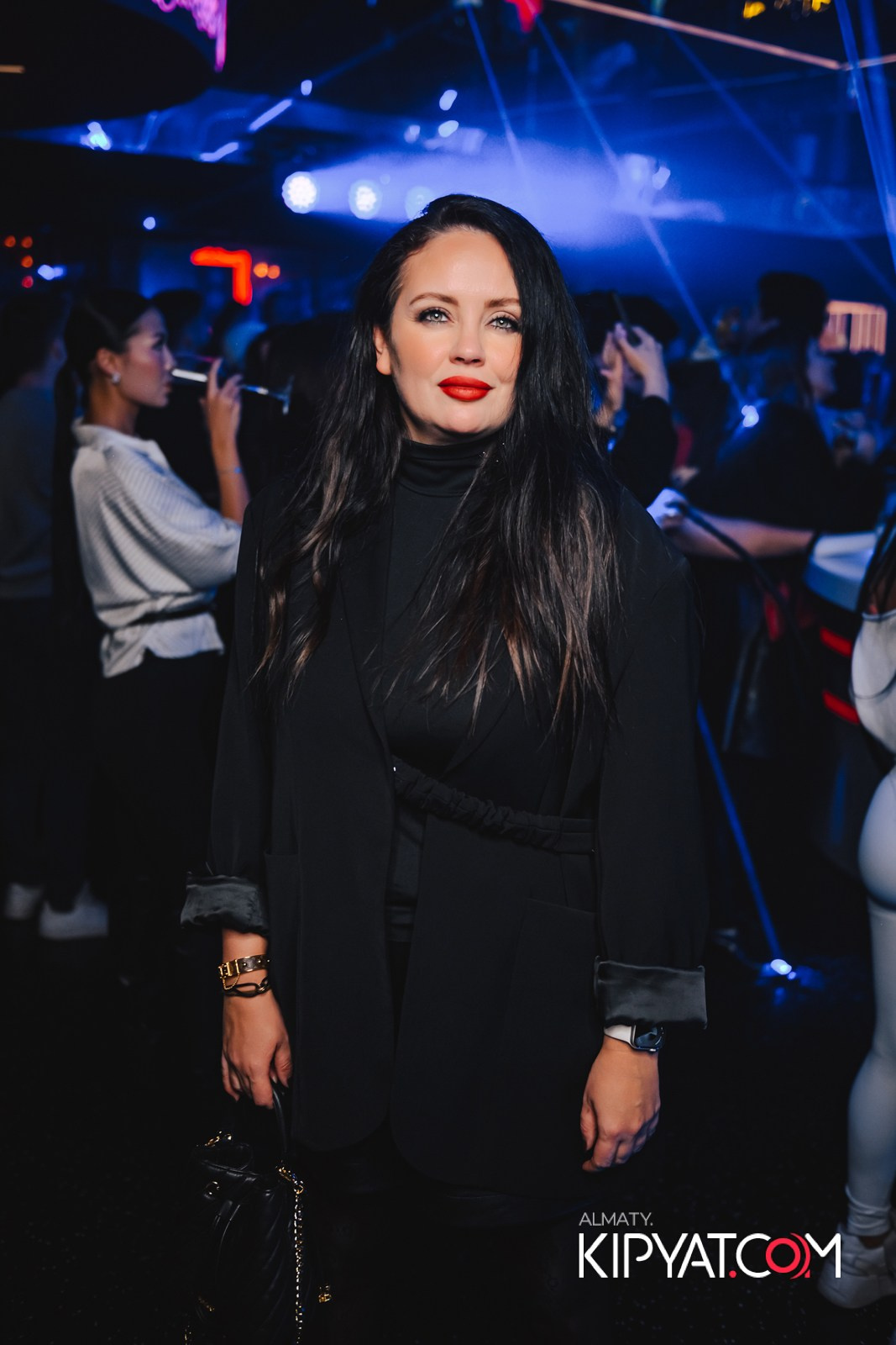 SANTA BARBARA — SPECIAL QUEST МИТЯ ФОМИН. КИПЯТКОМ АЛМАТЫ!