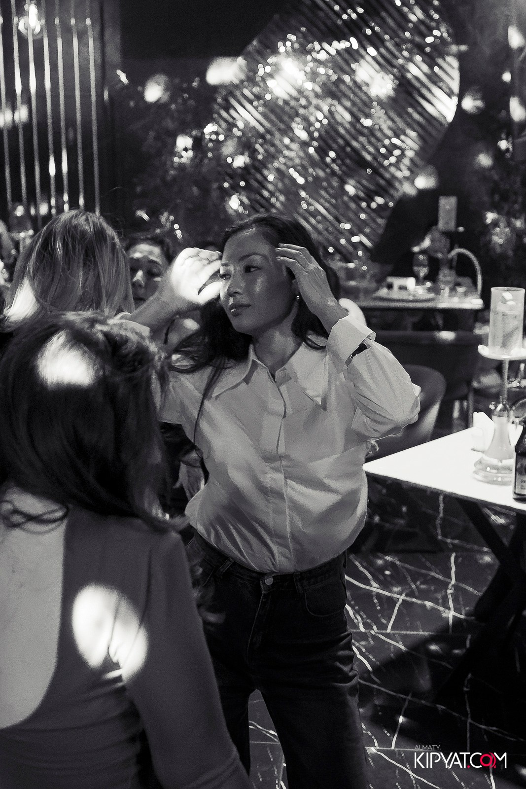 MOOD KARAOKE & TERRACE. КИПЯТКОМ АЛМАТЫ!