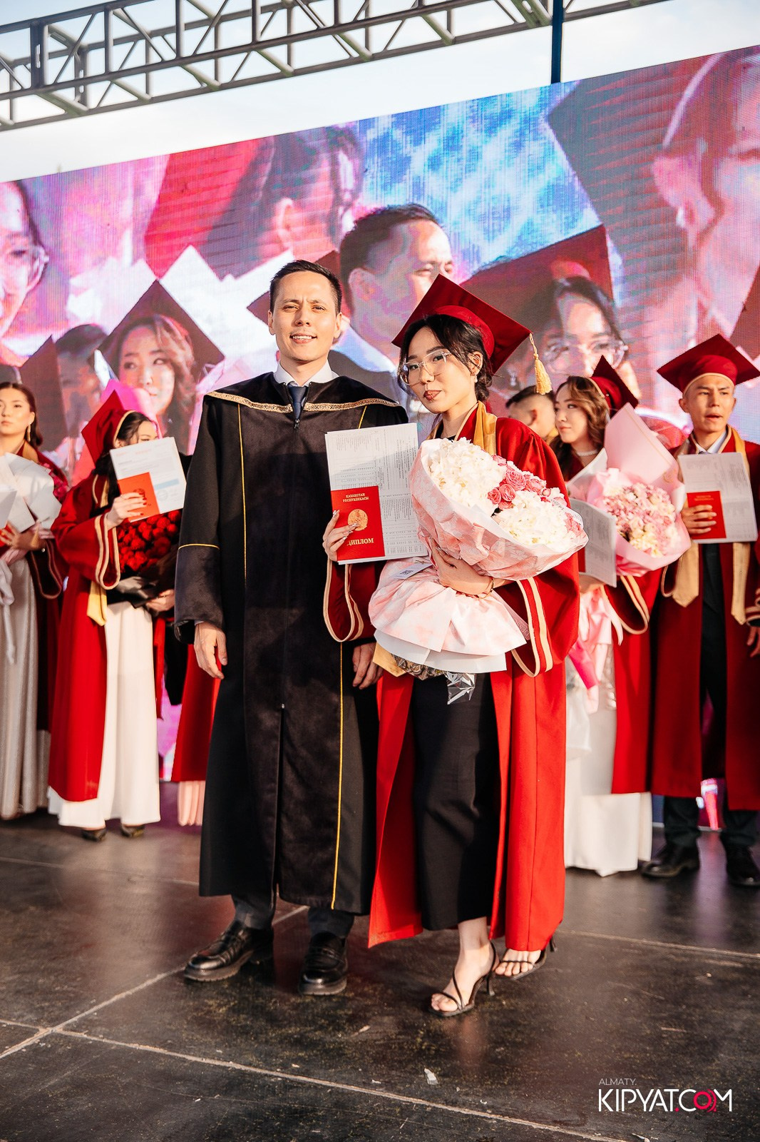 ВРУЧЕНИЕ ДИПЛОМОВ — НАРХОЗ КОЛЛЕДЖ. Part 4. КИПЯТКОМ АЛМАТЫ!