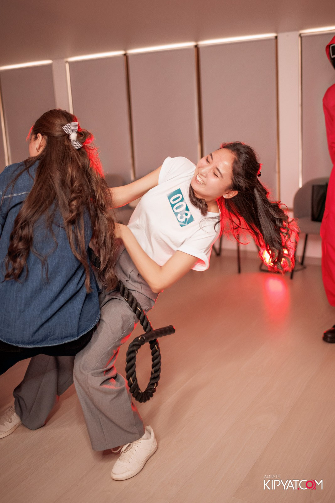 КВЕСТ-ШОУ ALAROVICH ИГРА В КАЛЬМАРА. КИПЯТКОМ АЛМАТЫ!