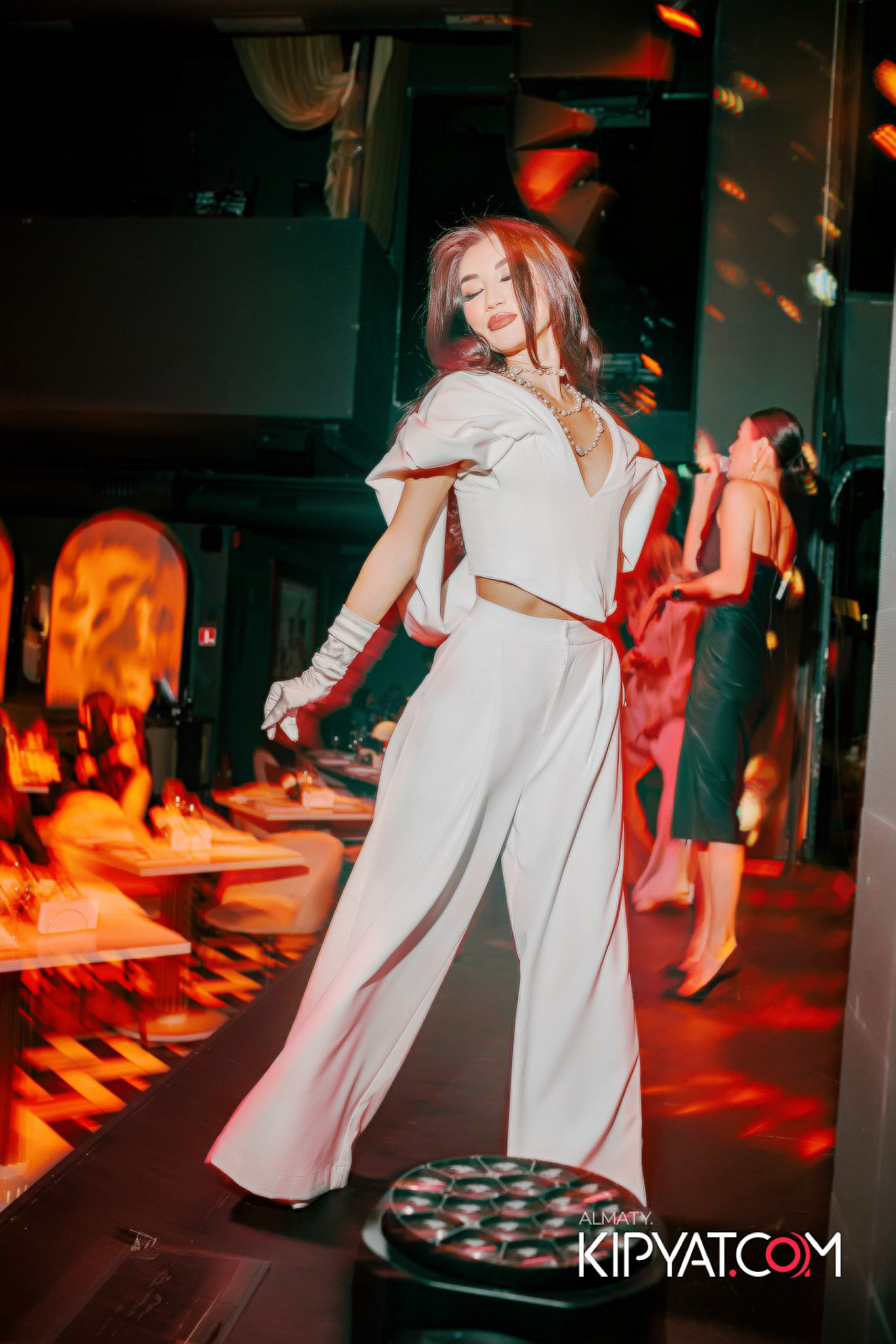 QUEEN. КИПЯТКОМ АЛМАТЫ!