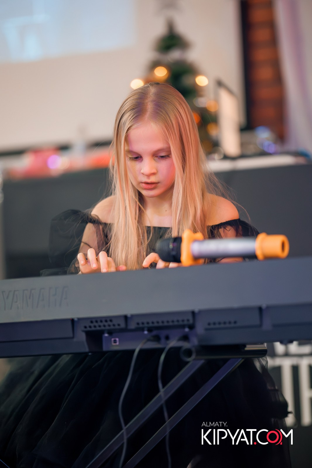 НОВОГОДНИЙ ОТЧЕТНЫЙ КОНЦЕРТ МУЗЫКАЛЬНОЙ ШКОЛЫ «SOULWAY». КИПЯТКОМ АЛМАТЫ!