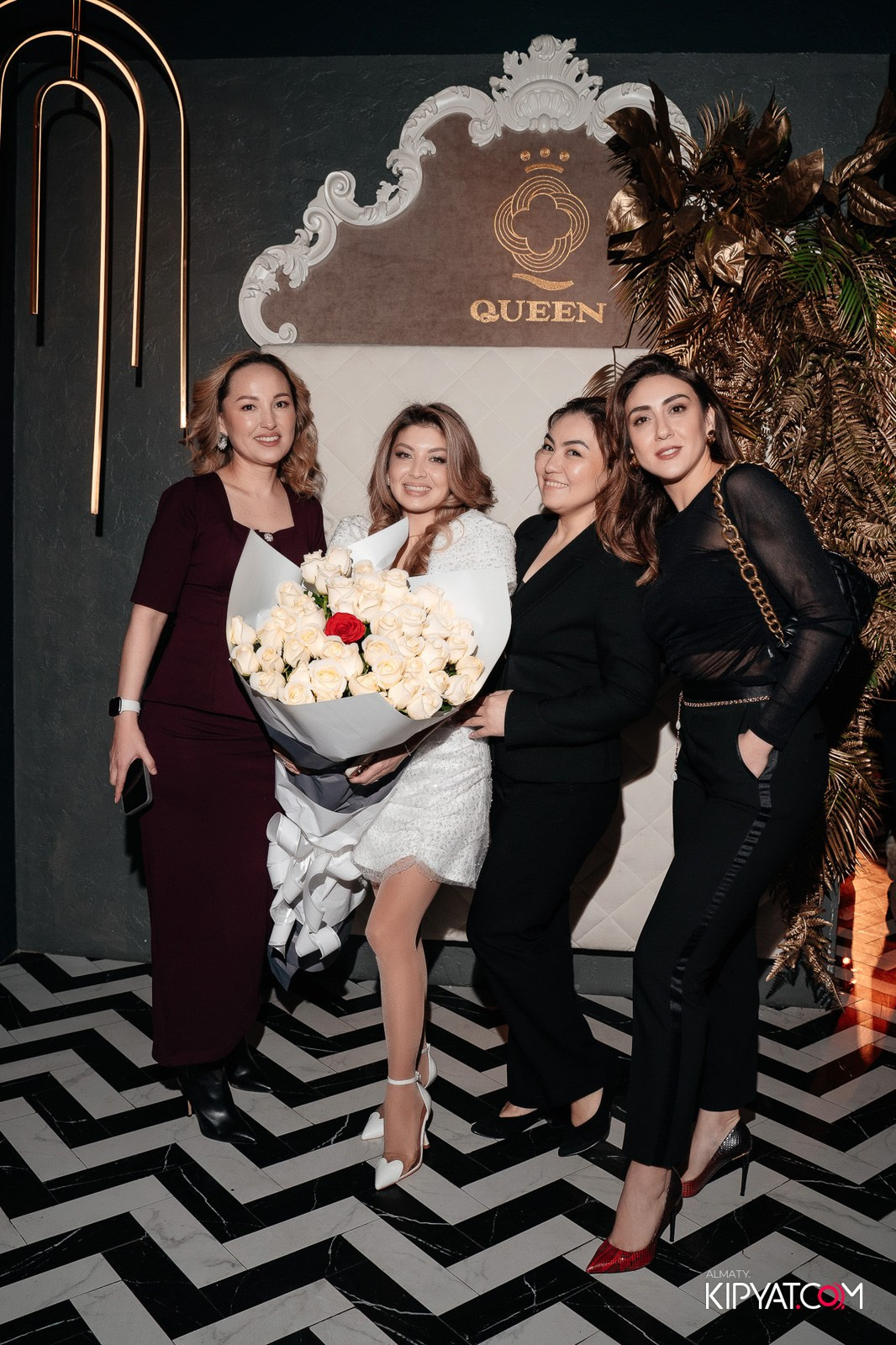 QUEEN. КИПЯТКОМ АЛМАТЫ!