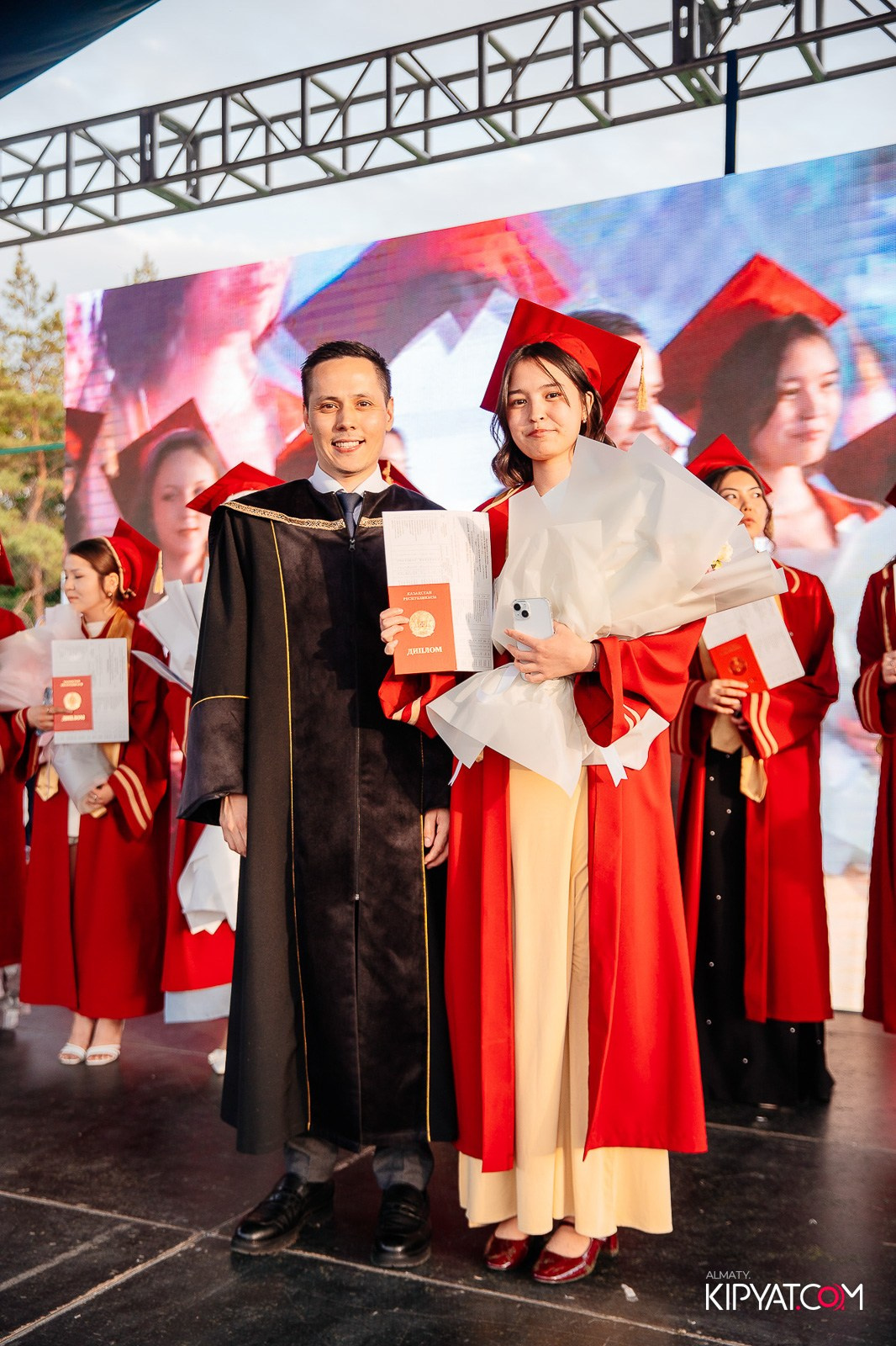 ВРУЧЕНИЕ ДИПЛОМОВ — НАРХОЗ КОЛЛЕДЖ. Part 4. КИПЯТКОМ АЛМАТЫ!