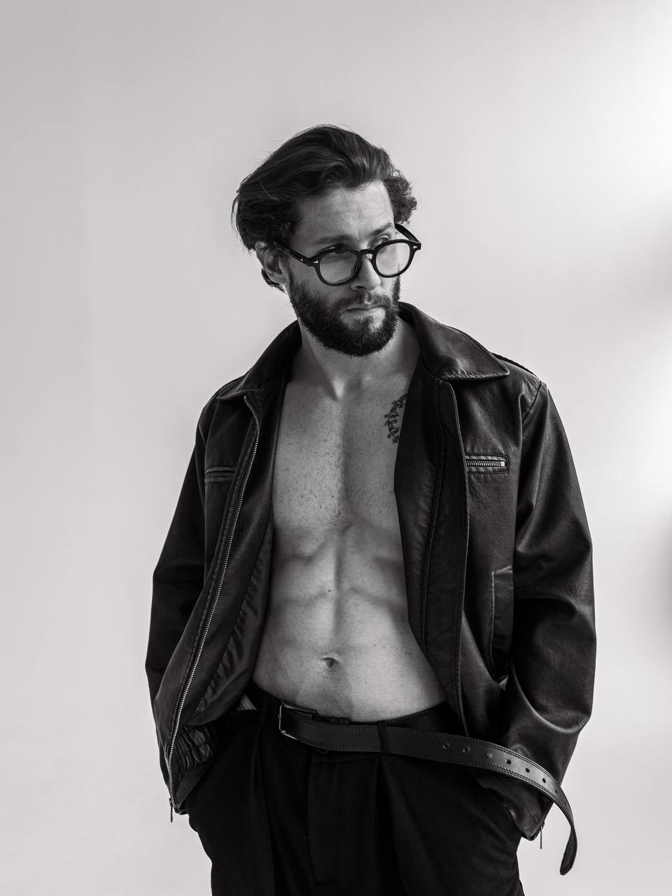 Антон. DEWA | фотостудия для маркетплейсов