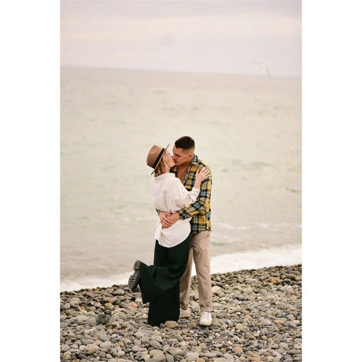 Оля и Артём. Ваш личный фотограф в Пскове Анаис Рамирез