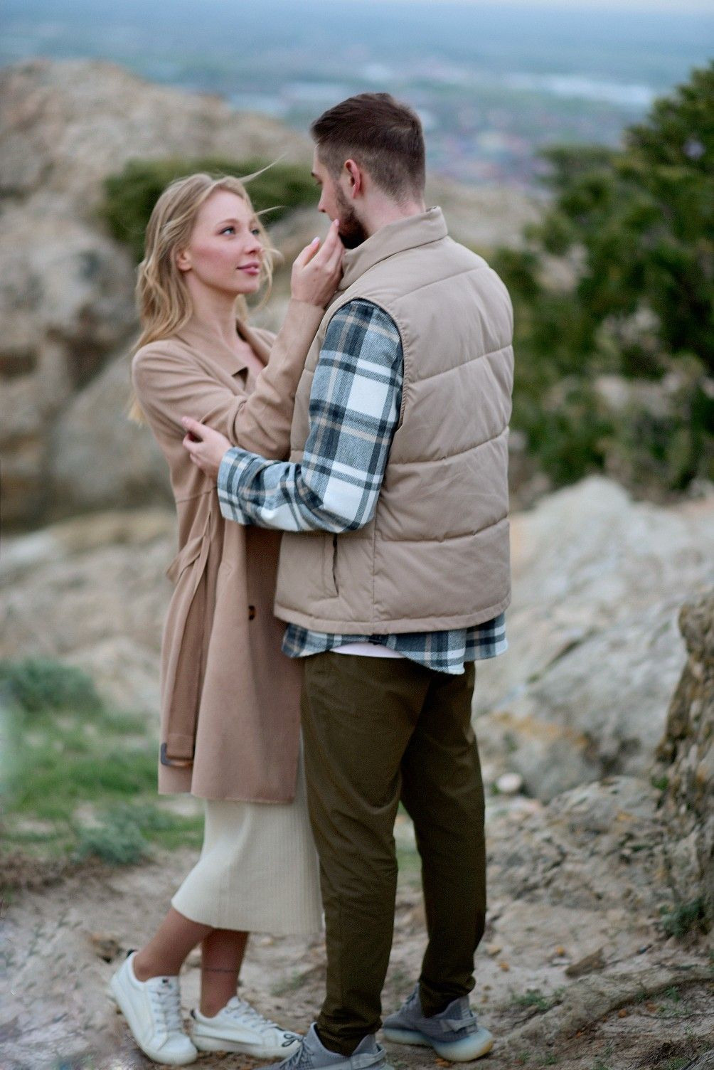 LoveStory в горах. Ваш личный фотограф в Пскове Анаис Рамирез