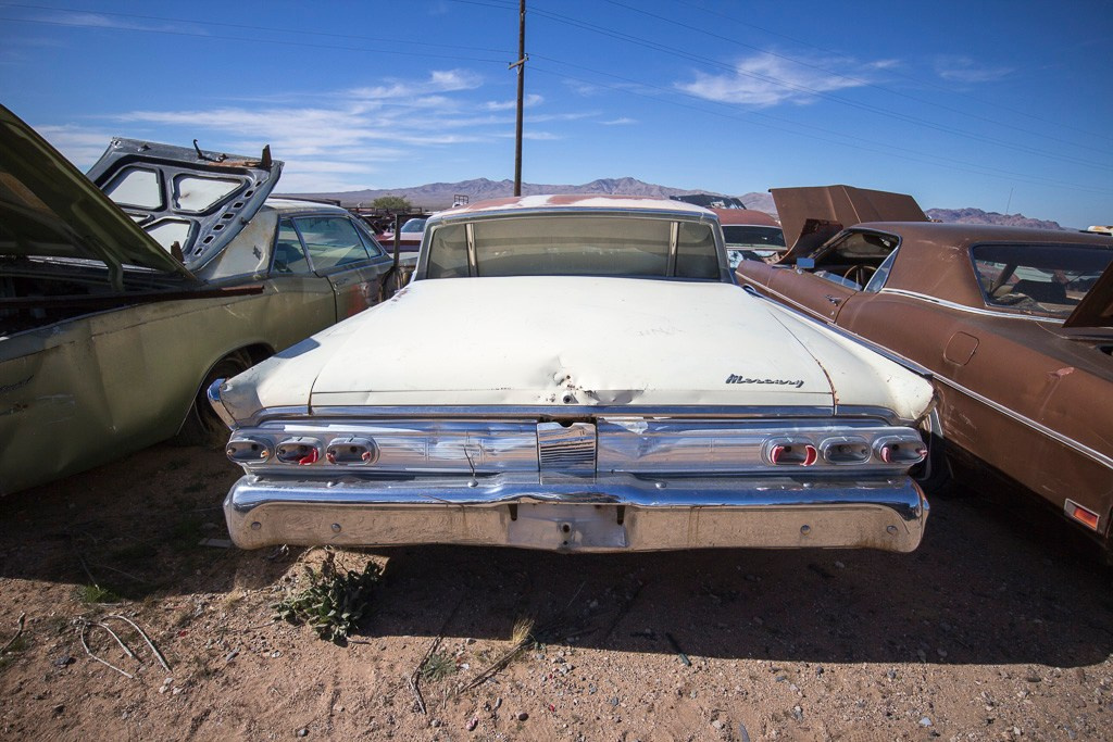 Ретро- авторазборка, США, 2013. Фотограф Василий Буланов