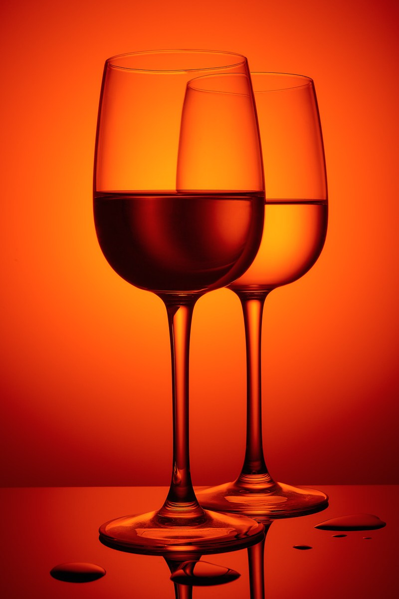 Студийная фотосъемка бокалов и фужеров