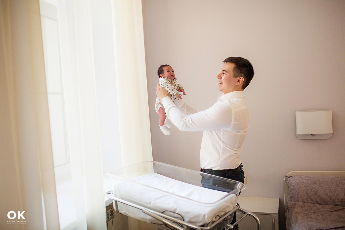 Фотосъёмка выписки из роддома в Санкт -Петербурге Настя Околот