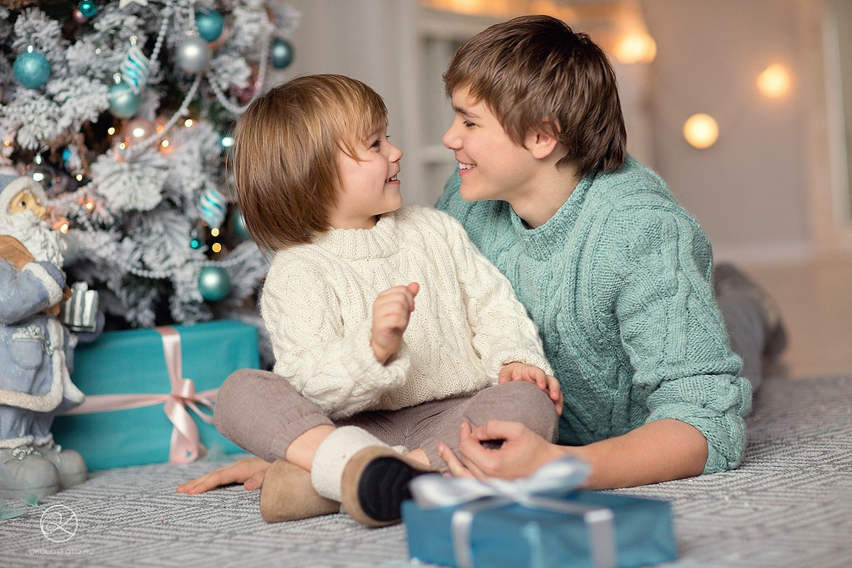 Новогодняя семейная фотосессия в студии