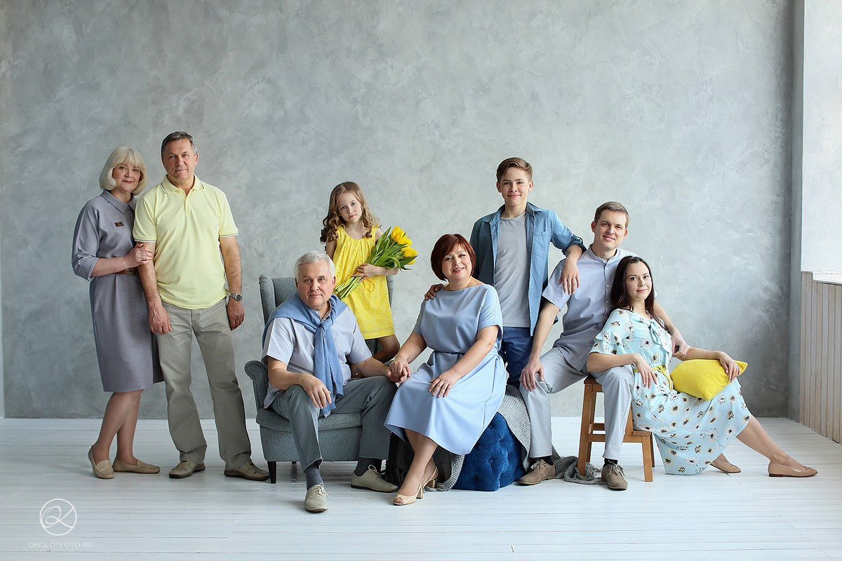 Фотосессия большой семьи в студии, семейная фотосессия в СПБ