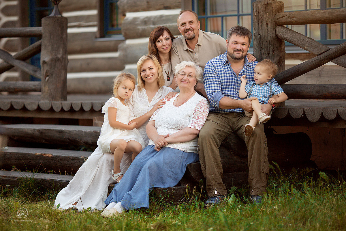 Фотоотчет с мастер-класса по съемке большой семьи в Петербурге