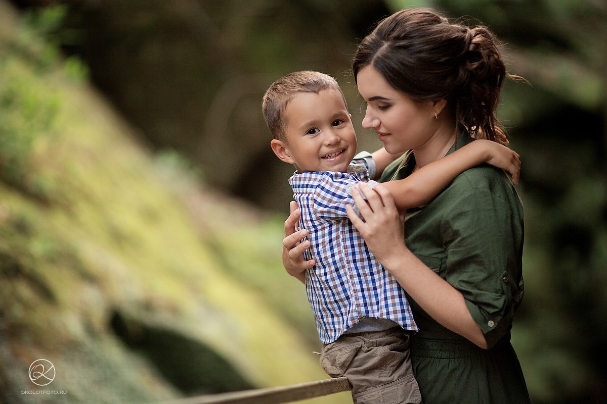 Семейная фотосессия на природе, семейный фотограф, семейная фотосессия