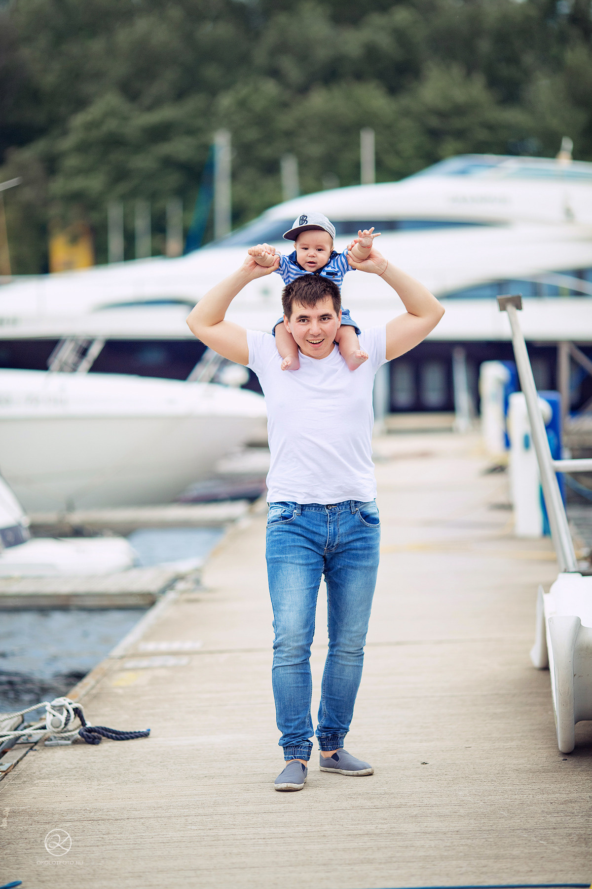 Семейная фотосессия с яхтами