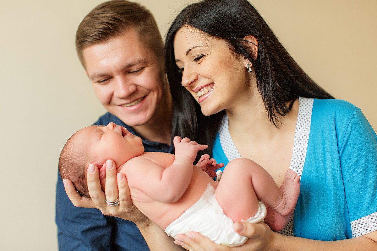 Фотосъёмка выписки из роддома в Санкт -Петербурге Настя Околот