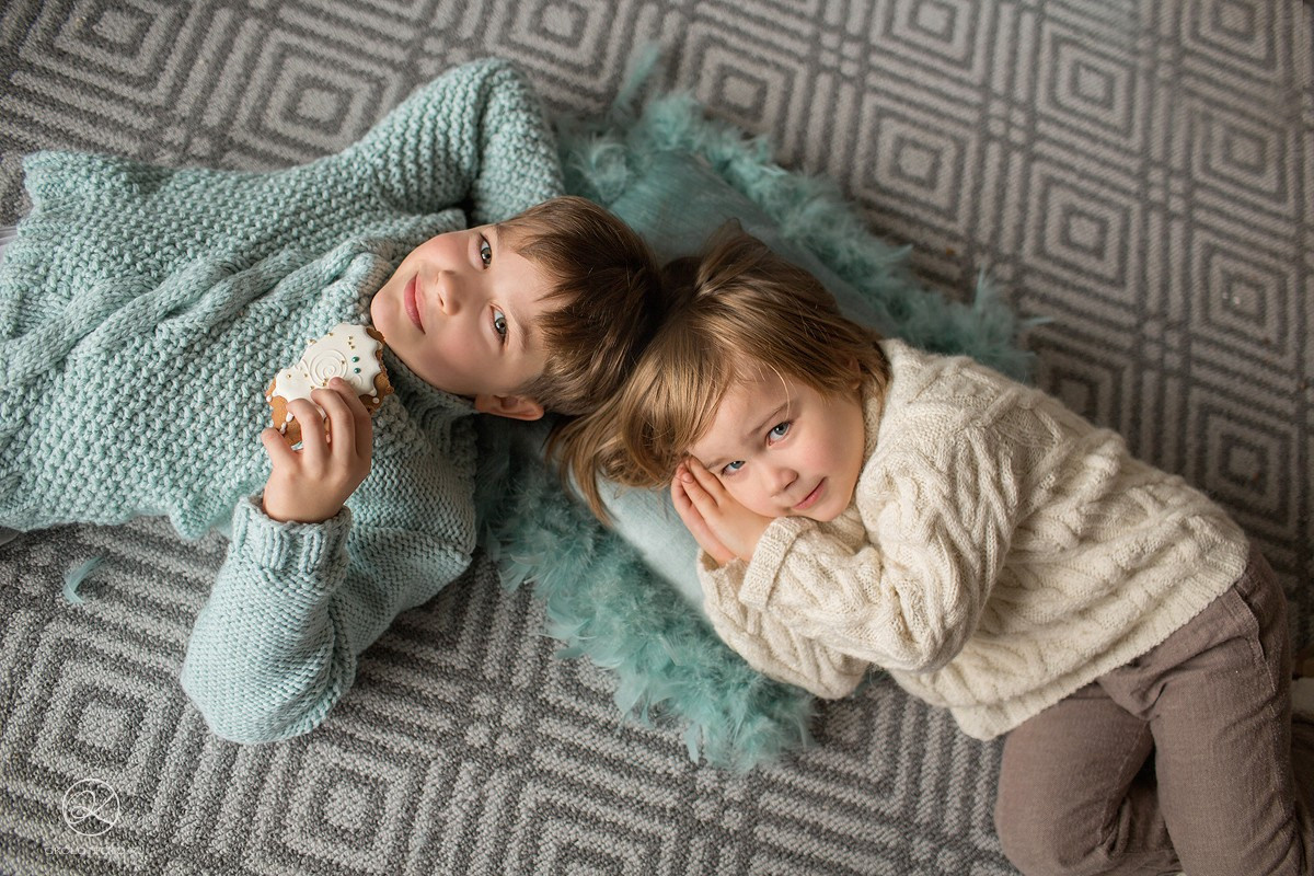 Новогодняя семейная фотосессия в студии