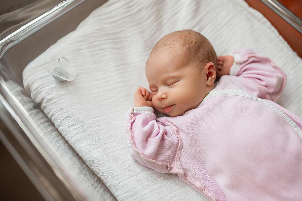 Фотосъёмка выписки из роддома в Санкт -Петербурге Настя Околот