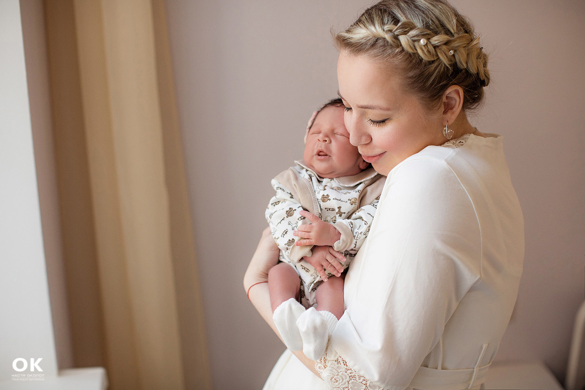 Фотосъёмка выписки из роддома в Санкт -Петербурге Настя Околот