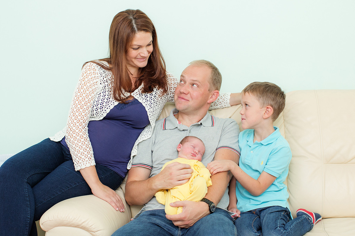 Фотосъёмка выписки из роддома в Санкт -Петербурге Настя Околот