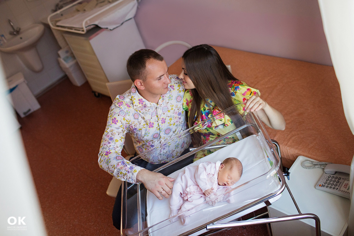 Фотосъёмка выписки из роддома в Санкт -Петербурге Настя Околот