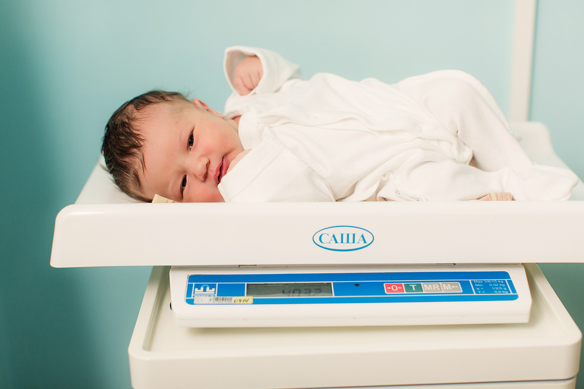 Фотосъёмка выписки из роддома в Санкт -Петербурге Настя Околот