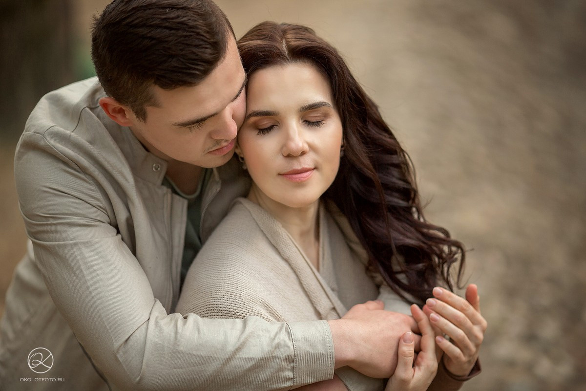 Фотосессия большой семьи на прогулке