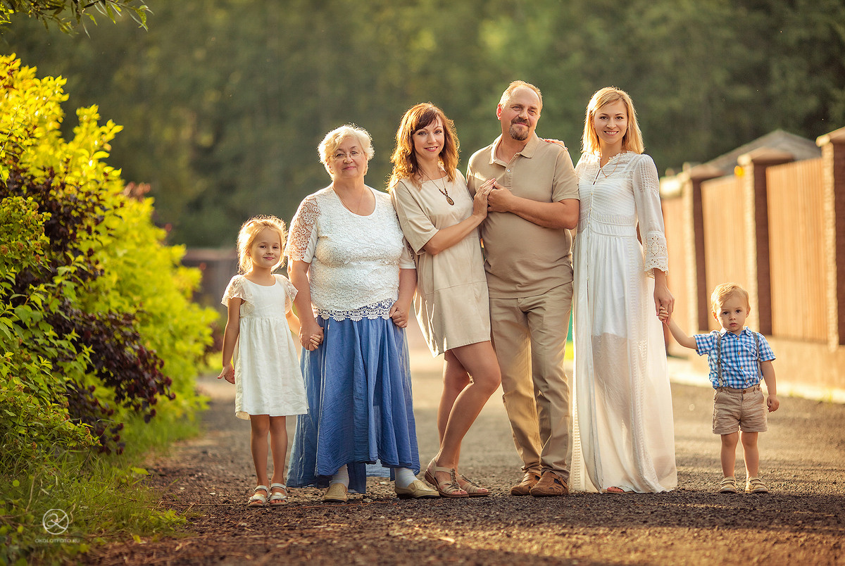 Фотоотчет с мастер-класса по съемке большой семьи в Петербурге