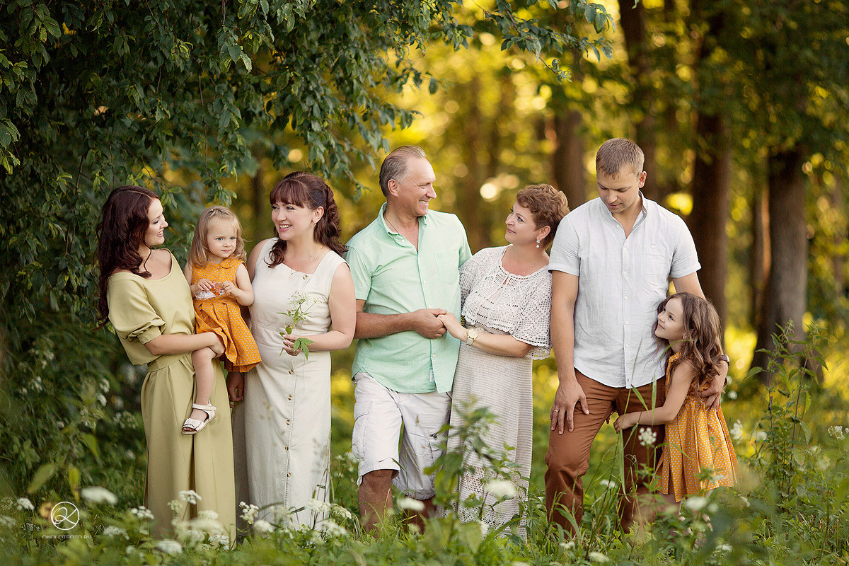 Фотосессия большой семьи, фотосессия бабушек с внуками