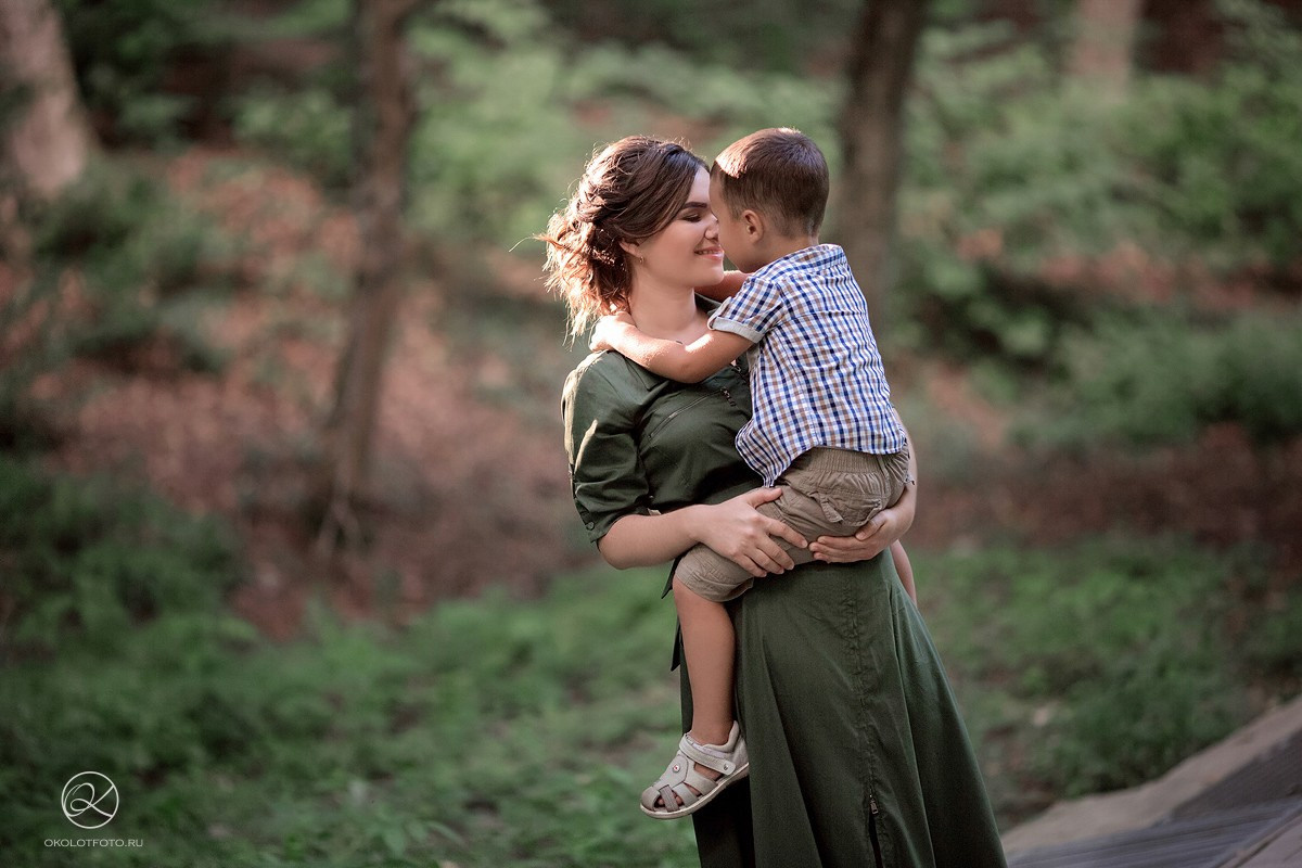 Семейная фотосессия на природе, семейный фотограф, семейная фотосессия
