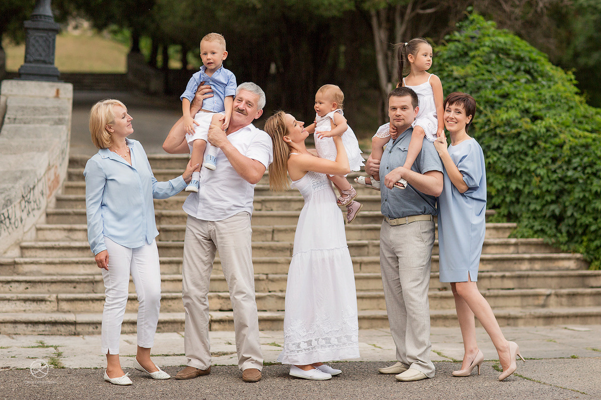 Фотоотчет с мк по съемке большой семьи в Пятигорске