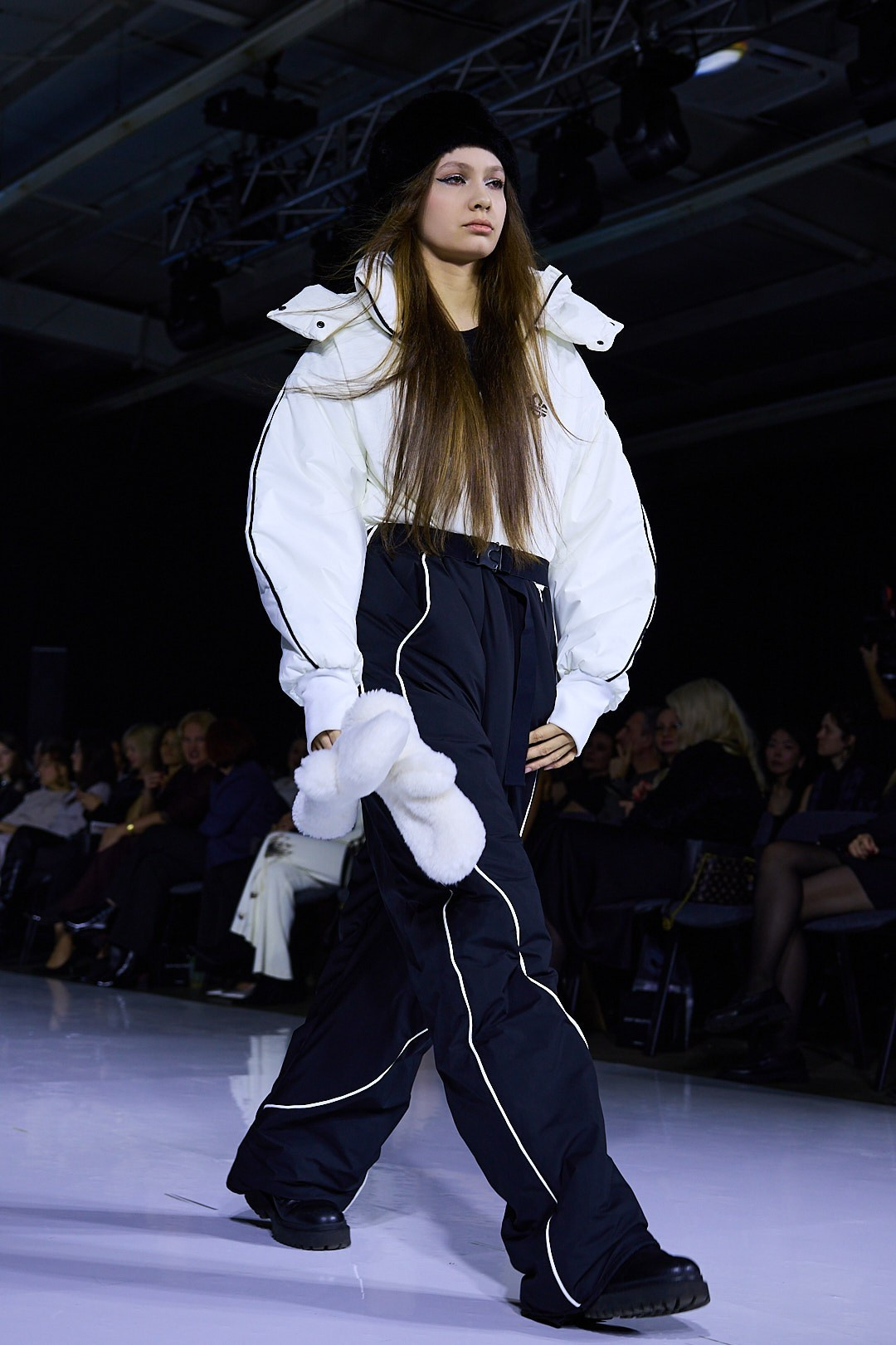 Q&J Fashion Fest 2025. Репортажный фотограф в Иркутске — Ярослав Ковалёв