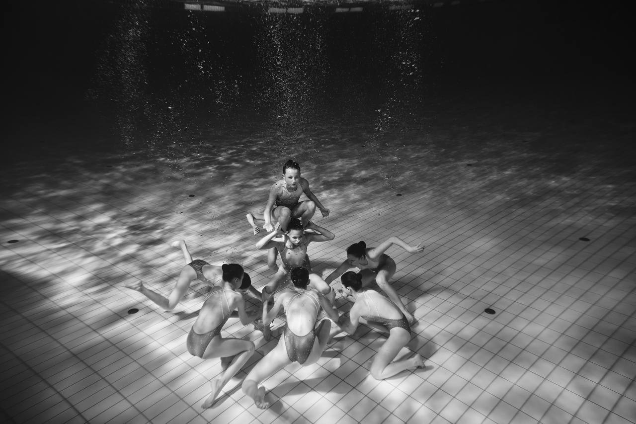 Подводная Фотосессия для команды синхронного плавания. Профессиональный фотограф в Москве — Максим Дьяконов