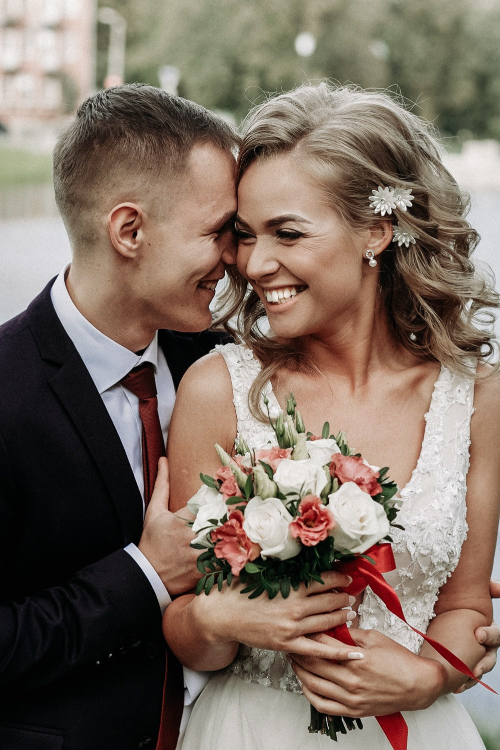 Свадебный фотограф в Санкт Петербурге, Москве. Фотограф крещение венчание в Петербурге! Помогает подобрать храм и посоветовал душевного батюшку в СПб