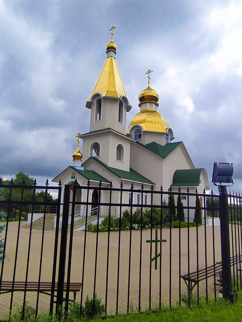 Свято-Троицкий храм в Комсомольском. Фотограф Белгород