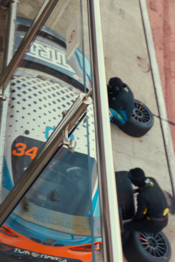 REC 2025 V этап на Moscow Raceway. Автомобильный, автоспортивный и репортажный фотограф СПб Дмитрий Копытин