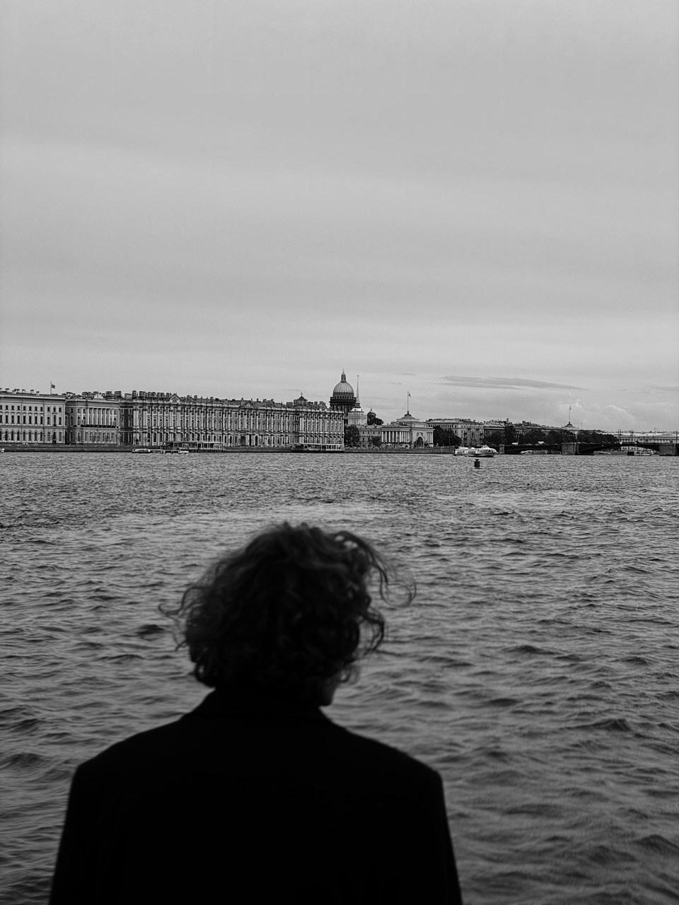 Современная концептуальная фотография о теле, уязвимости и идентичности. Визуальная практика на стиле честности, пост-иронии и искусства.Рекламная фотография, Концептуальная фотография, Современный художник, Психология, Коммерческий фотограф, Репортажный фотограф, Стрит фотография, Арт, Сюрреализм, Мобильная фотография, Снято на айфон, Дима Бурза